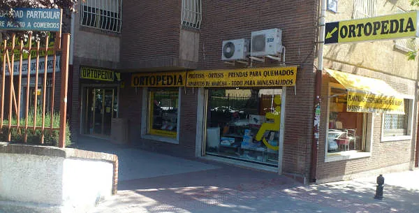 Fachada de ortopedia Mayor en Granada